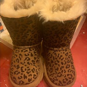 Cheetah Ugg Boots *sz 7*